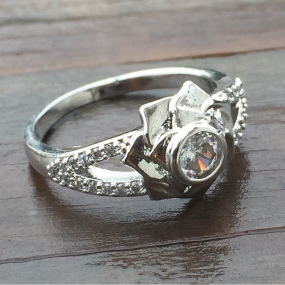 Lotus flower ring Cubic zirconia S925 Silver size 6 brand new - Picture 12 of 13